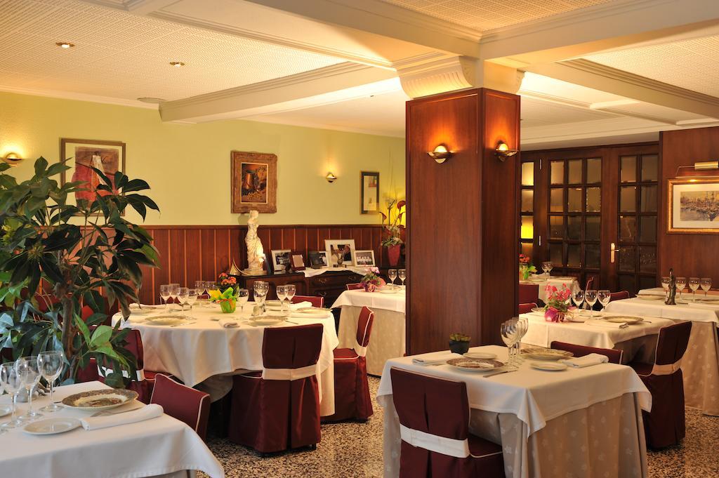 Hotel Tall De Conill Capellades Exterior foto