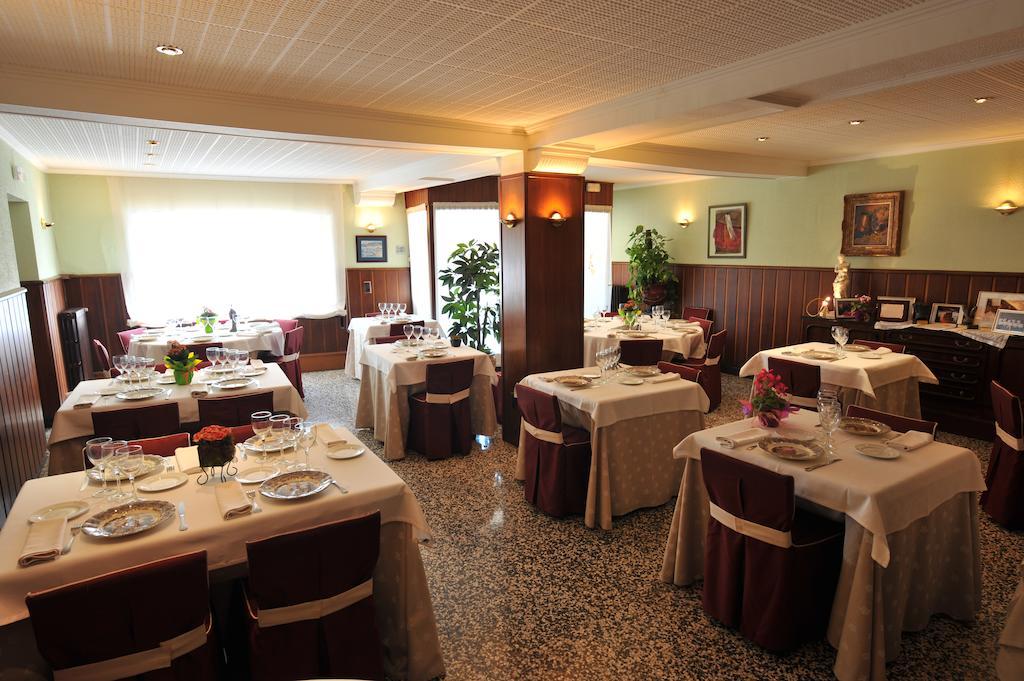 Hotel Tall De Conill Capellades Exterior foto